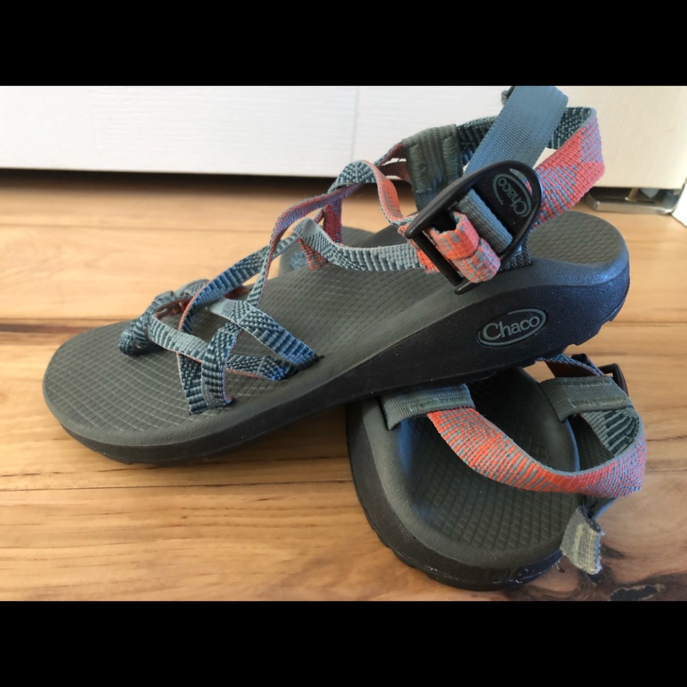 Chacos like new